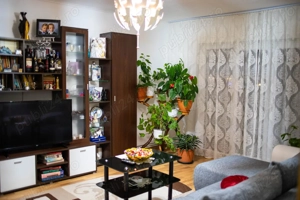 Apartament   3 dormitoare, 2 băi, 2 balcoane -Girocului(in spate ESO) - imagine 9