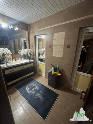 Apartament 3 camere plus curte proprie Eforie Nord - imagine 8