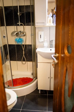 Apartament   3 dormitoare, 2 băi, 2 balcoane -Girocului(in spate ESO) - imagine 14