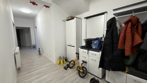 Decomandat. Cu gradina proprie. Mobilat si utilat - imagine 6