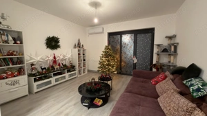 Decomandat. Cu gradina proprie. Mobilat si utilat