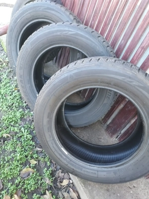 Vînd set amvelope Bridgestone M+S 205/60/16 în stare super 9/10