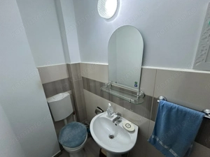 Apartament 3 camere, decomandat - zona Cetate - imagine 8