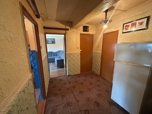 Apartament 2 camere, decomandat - Cugir - imagine 7