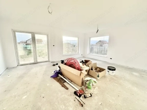 Duplex cu 3 camere - Curte generoasa 443 mp - Mosnita - imagine 8