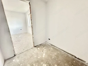 Duplex cu 3 camere - Curte generoasa 443 mp - Mosnita - imagine 15