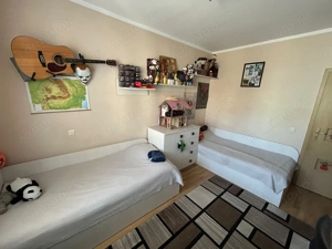 Apartament 3 camere, etaj 1 - zona Cetate - imagine 7