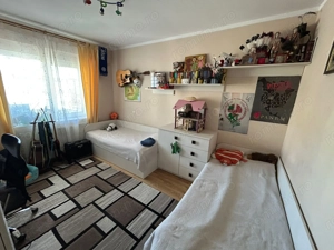Apartament 3 camere, etaj 1 - zona Cetate - imagine 6