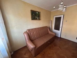 Apartament 3 camere, etaj 3 - zona Cetate - imagine 12