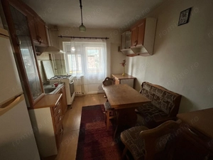 Apartament 3 camere, etaj 3 - zona Cetate - imagine 4