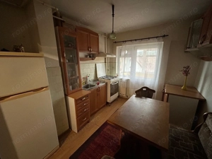 Apartament 3 camere, etaj 3 - zona Cetate - imagine 11