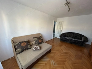 Apartament 3 camere, etaj 3 - zona Tolstoi