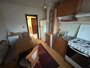 Apartament 3 camere, etaj 3 - zona Cetate - imagine 5