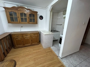 Apartament 3 camere, etaj 3 - zona Tolstoi - imagine 11