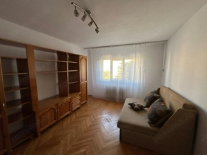 Apartament 3 camere, etaj 3 - zona Tolstoi - imagine 3