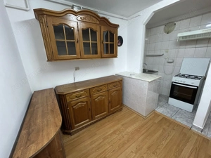 Apartament 3 camere, etaj 3 - zona Tolstoi - imagine 5