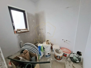 Duplex spatios despartit prin camera tehnica cu 5 camere | Urseni - imagine 4