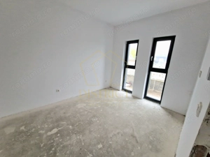 Duplex spatios despartit prin camera tehnica cu 5 camere | Urseni - imagine 11