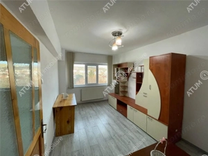 Apartament renovat cu 3 camere decomandate in Cisnadie Sibiu