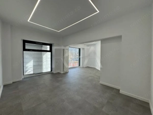 Spatiu Comercial renovat - Bulevardul Decebal  - imagine 7