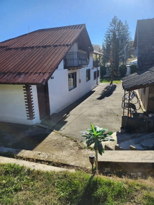 Se vinde casa in Scorteni Mislea langa biserica Sf Ghiorghe - imagine 3