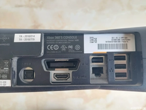 [Xbox360] Vând Xbox 360 S Black, [cu două manete] și [kinect]  complet - imagine 4