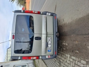 opel vivaro - imagine 2
