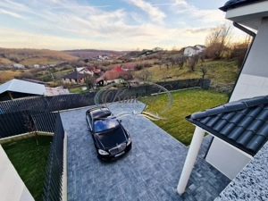 Casa deosebita cu garaj in Feleacu - imagine 4