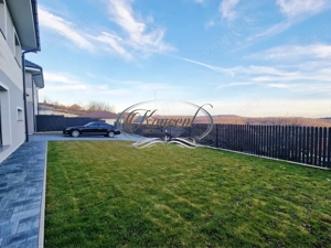 Casa deosebita cu garaj in Feleacu - imagine 5