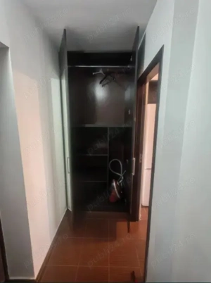 Apartament cu 1 camera in zona Gara-fosta Billa - imagine 4