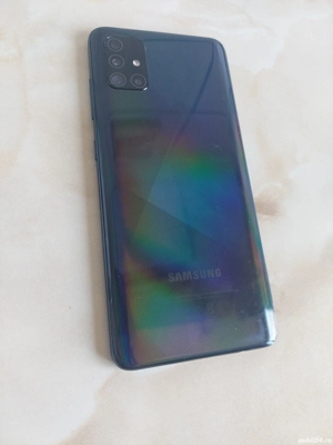 Vând Samsung Galaxy A51 cu ecranul fisurat, pentru piese [poze reale]