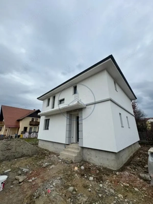 Proiect Rezidențial – 7 Case Însiruite în Zona Valea Rusului - imagine 2