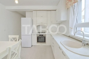 Apartament de vanzare 3 camere 2 bai gradina 74mp si parcare Selimbar - imagine 5