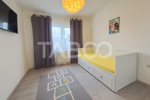 Apartament de vanzare 3 camere 2 bai gradina 74mp si parcare Selimbar - imagine 10