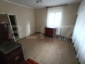 Casă 50 mp cu 2 camere + anexă, garaj și teren 719 mp zona Lidl - imagine 4