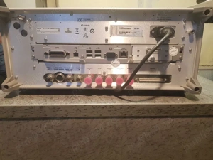 Analizor de Spectru Agilent E6607B , Communications Test Set EXT-B - imagine 4