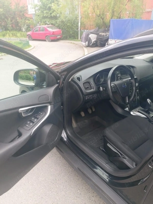 Vând Volvo v40 Cross Country 2014 - imagine 8