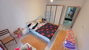 Apartament 3 camere Rovine etaj 3 la Bacriz -se accepta pets - imagine 2