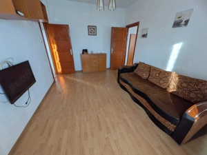 Piata Romana . Proprietar, vand apartament 2 camere, semidecomanda - imagine 2