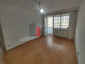 Vânzare apartament decomandat 3 camere cu centrală - Str. Baciului