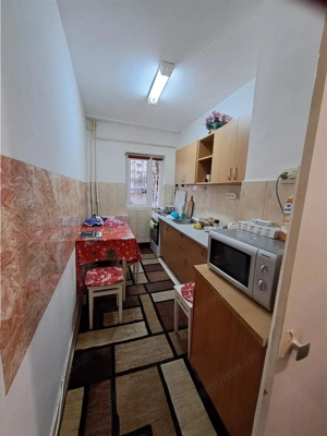 Apart 1 camera decomandat Sagului -Piata Doina parter - imagine 3