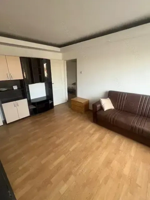 Rebreanu-4Camere pe Principala!!!