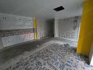 Spațiu comercial de închiriat – Bulevardul Decebal, 36 mp - imagine 4