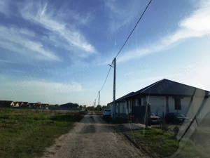 teren intravilan 500 MP in LIVADA DE BIHOR  cu PUD SI PUZ  inclusiv CURENT se poate construi imediat