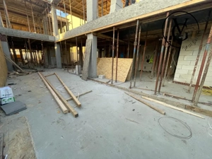 Vila YIN P+2: 251 mp construiți și curte, zona centrală a Constanței - imagine 5