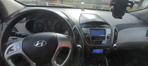 Vând hyundai-ix35 