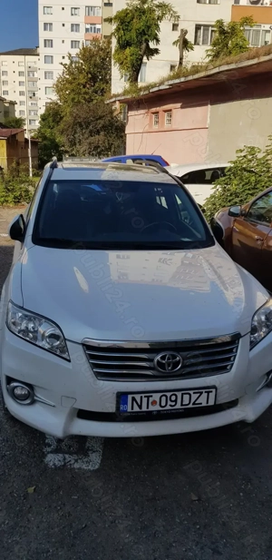 Vand Toyota, model RAV 4, unic proprietar  - imagine 2