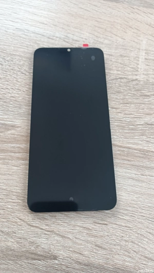 Display Realme C30 - imagine 2
