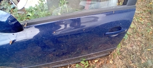 usa fata stanga  passat b5 culoare albasta 