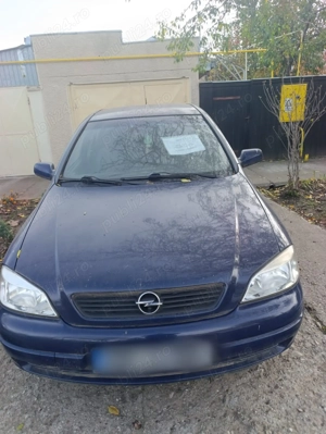 Autoturism OPEL